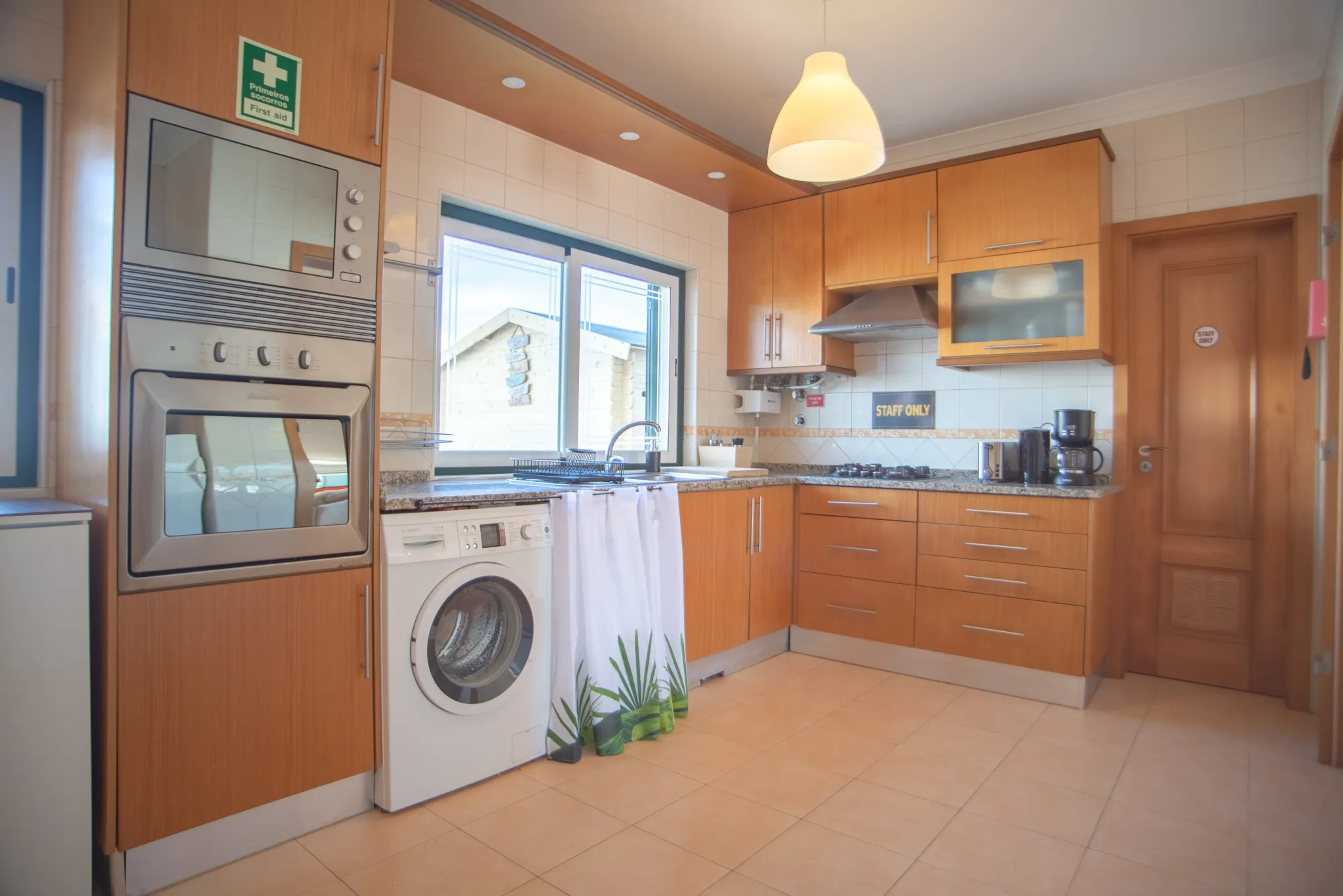converted_surfhouse5